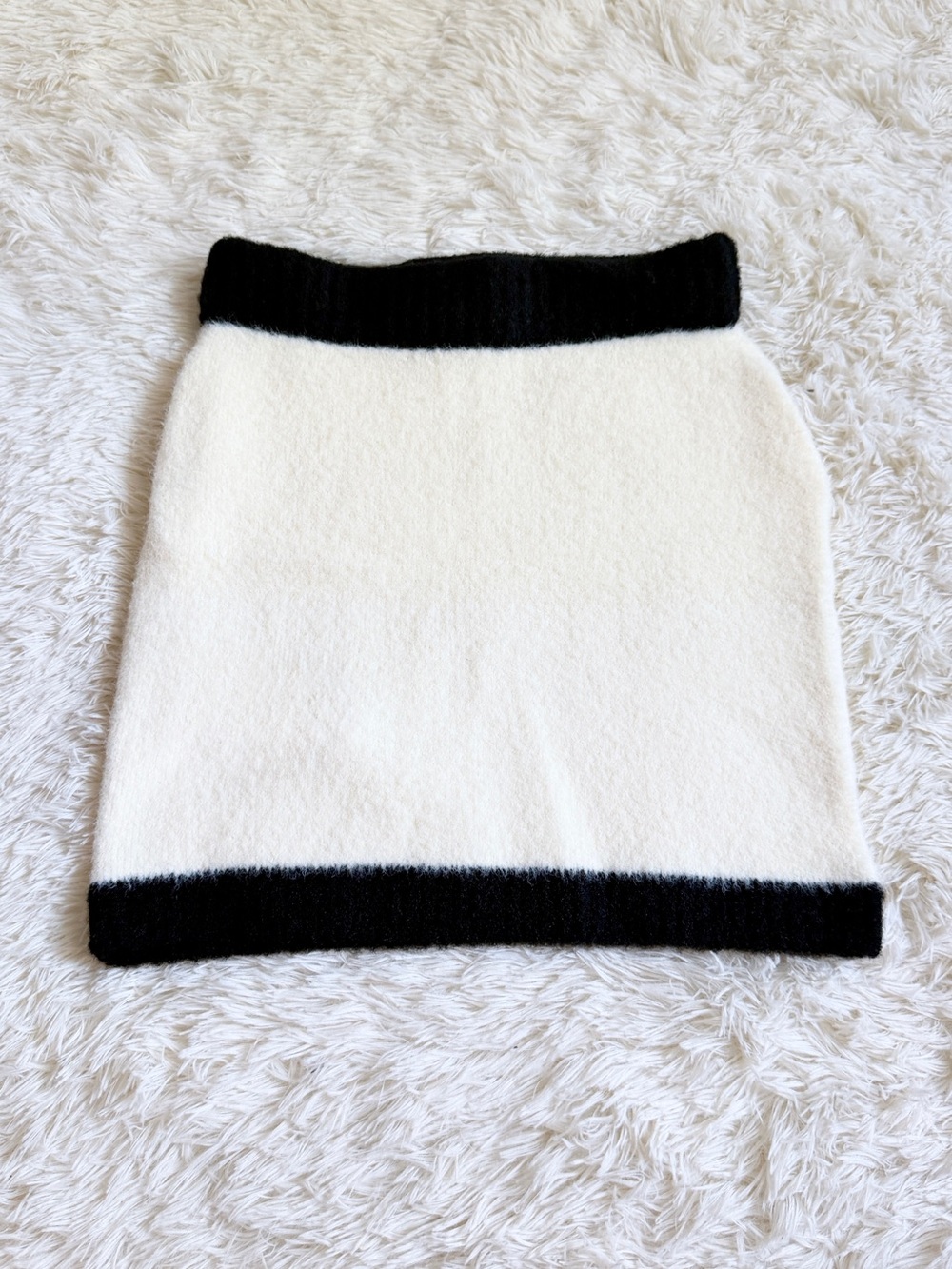 OAK + FORT Black and White Contrast Trim Mini Skirt